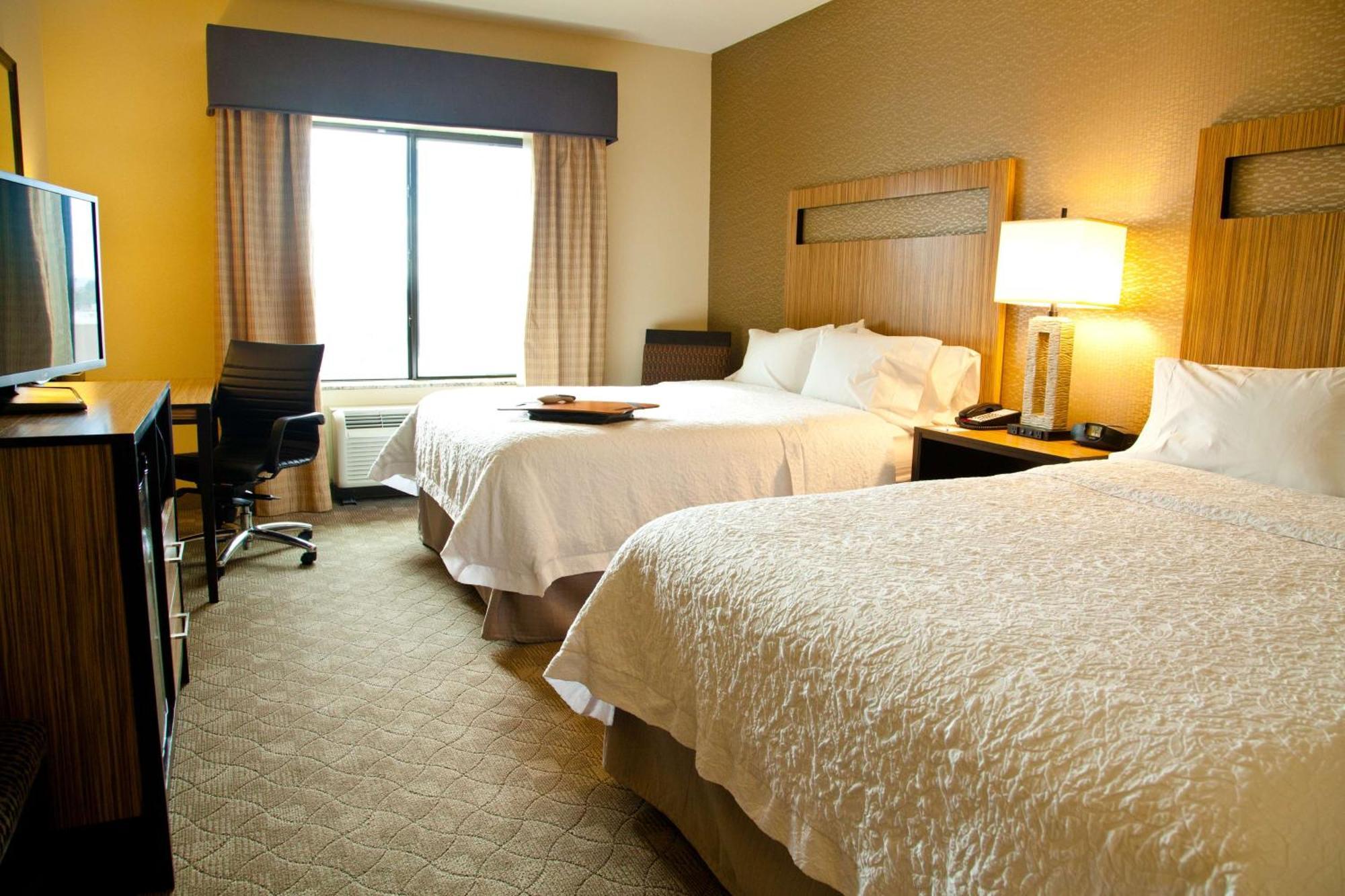 Hampton Inn & Suites Salinas Eksteriør bilde